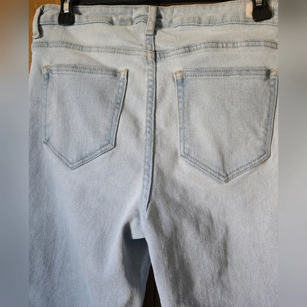 Jordache High Rise Straight Jeans - Picture 5 of 5
